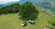 Điểm tránh nóng cách Hà Nội 200km: Hè không cần quạt, đêm ngủ phải đắp chăn