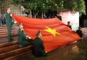 Điện Biên dâng hương tưởng niệm các anh hùng liệt sĩ nhân 72 năm chiến thắng