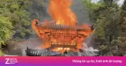 Điện thờ 'Ngọn lửa vĩnh cửu' 1.200 năm bị thiêu rụi ở Nhật Bản