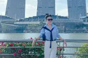 Khách Việt chi tiền tỉ sang Singapore xem concert, ở khách sạn sang