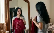 Lạnh người phát hiện mình chỉ là thế thân cho người vợ quá cố của chồng