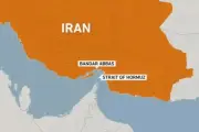 Mỹ liên tiếp không kích cảng Bandar Abbas của Iran, leo thang căng thẳng tại eo biển Hormuz