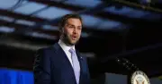 Mỹ nội bộ Iran chia rẽ, NATO có thể mở chiến dịch ở Hormuz