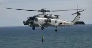 Mỹ phê chuẩn bán trực thăng MH-60R và nâng cấp Apache cho Hàn Quốc