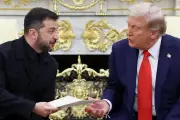 Mỹ phản hồi khi Ukraine gửi 600 lá thư cho Tổng thống Trump và Quốc hội