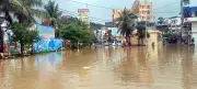 Mưa lớn gây ngập lụt cục bộ nhiều nơi tại Quảng Ninh