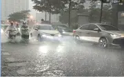 Miền Bắc mưa to, có nơi mưa rất to ngày 30/5, cảnh báo lốc sét mưa đá