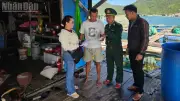 Đồn Biên phòng An Hải đồng hành cùng ngư dân vươn khơi bám biển