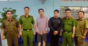 Nam thanh niên và người đàn ông lao vào ẩu đả giữa đường ở TPHCM