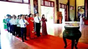 Đồng Nai dâng hương tưởng nhớ Bác Hồ tại Văn miếu Trấn Biên