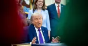 Ông Trump nói Iran sắp hết thời gian, Nga cảnh báo Mỹ - Israel