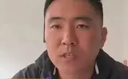 Người đàn ông khóc trên truyền hình khi phát hiện hai con không phải con ruột