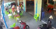 Người đàn ông trúng 5 tờ độc đắc xổ số miền Nam, vỡ òa hạnh phúc
