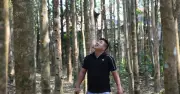 Người trẻ bỏ phố về quê khởi nghiệp với nghề trầm hương ở Hà Tĩnh