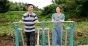 Người vợ quyết hiến thân cứu chồng con: 'Em ở đây, gia đình mình vẫn còn'