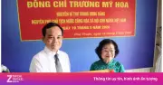 Nguyên Phó Chủ tịch nước Trương Mỹ Hoa nhận Huy hiệu 65 năm tuổi Đảng