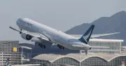 Nhiễu động trên chuyến bay Cathay Pacific khiến 10 người bị thương