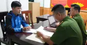 Nhân viên giao hàng dùng tiền thu hộ để đánh bạc rồi dựng chuyện bị cướp