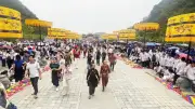 Ninh Bình đón hơn 2,7 triệu lượt khách dịp lễ, doanh thu tăng đột biến 205%