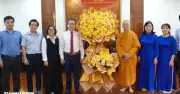 Đoàn MTTQ thăm, chúc mừng Giáo hội Phật giáo Việt Nam nhân Đại lễ Phật đản