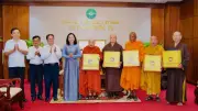Phó Chủ tịch Mặt trận TP.HCM chúc mừng Phật giáo nhân mùa Phật đản