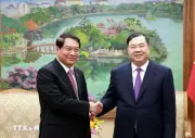 Phó Thủ tướng thường trực tiếp Bí thư Thành ủy, Chủ tịch HĐND thủ đô Viêng Chăn