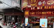 Phố vàng Trần Nhân Tông vắng vẻ bất thường dù giá vàng giảm sâu