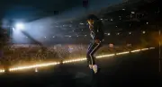Phim về Michael Jackson trở lại ngôi vương phòng vé Bắc Mỹ