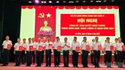 Phong, thăng quân hàm cho 147 sĩ quan Cảnh sát biển vùng 2