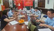 Phạt 3 doanh nghiệp đầu mối xăng dầu 450 triệu đồng