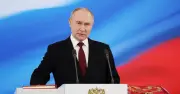 Putin sẵn sàng gặp Zelensky tại nước thứ ba để ký thỏa thuận
