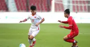 Quốc Cường đá chính U.23 Việt Nam trước Lào tại SEA Games 33