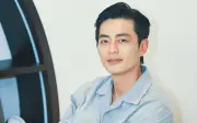 Quốc Huy gây sốt với vai bác sĩ điển trai, hóm hỉnh trong phim mới