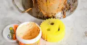 Review 2 loại tẩy rửa đa năng bán chạy: Mạnh tẩy nhưng có điểm trừ cần biết