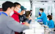 Số ca Ebola tăng cao do di chuyển qua biên giới tại Congo và Uganda