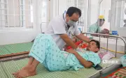 Số ca ngộ độc bánh mì ở Gia Lai tăng lên 75 người