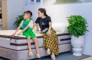 Sức hút gian hàng đêm cao cấp Sealy tại M-Expo 2026