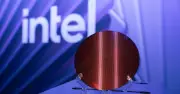 SK hynix hợp tác Intel phát triển công nghệ đóng gói chip mới cho AI