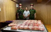 Sơn La bắt đối tượng vận chuyển trái phép 50 bánh ma túy, nổ súng chống trả