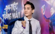 Soái ca Hứa Vĩ Văn lịch lãm ở tuổi 47