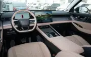 SUV 7 chỗ hybrid giá 463 triệu đồng: Mạnh 360 mã lực, công nghệ vượt tầm, sánh ngang Ford Everest, rẻ chỉ ngang Toyota Vios