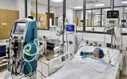 Suy gan cấp, ngộ độc nặng dịp nghỉ lễ: Cảnh báo từ thói quen nhiều người Việt mắc