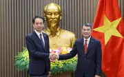 Thủ tướng Lê Minh Hưng tiếp Đại sứ Trung Quốc Hà Vĩ, thúc đẩy hợp tác toàn diện