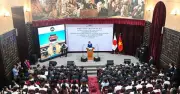 Thủ tướng Nhật Bản Takaichi Sanae phát biểu chính sách tại Đại học Quốc gia Hà Nội