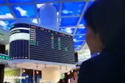 Thị trường vốn và trung tâm tài chính: Mắt xích kết nối dòng vốn toàn cầu