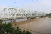 Thái Nguyên: Xả đập điều tiết nước trên sông Cầu tại phường Đức Xuân