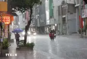 Thời tiết 17/5: Mưa dông diện rộng cả 3 miền, đề phòng lốc sét