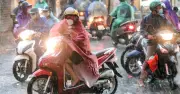 Thời tiết ngày 10/5: Bắc Bộ mưa lớn, Nam Bộ nắng nóng trên 36 độ