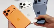 Tại sao camera điện thoại ngày càng lồi?