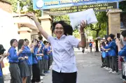Đề tiếng Anh lớp 10 Hà Nội: Dự kiến nhiều thí sinh đạt điểm 8-9